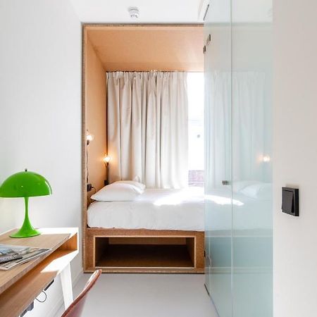 The Bellhop Hotel Rotterdam Eksteriør billede