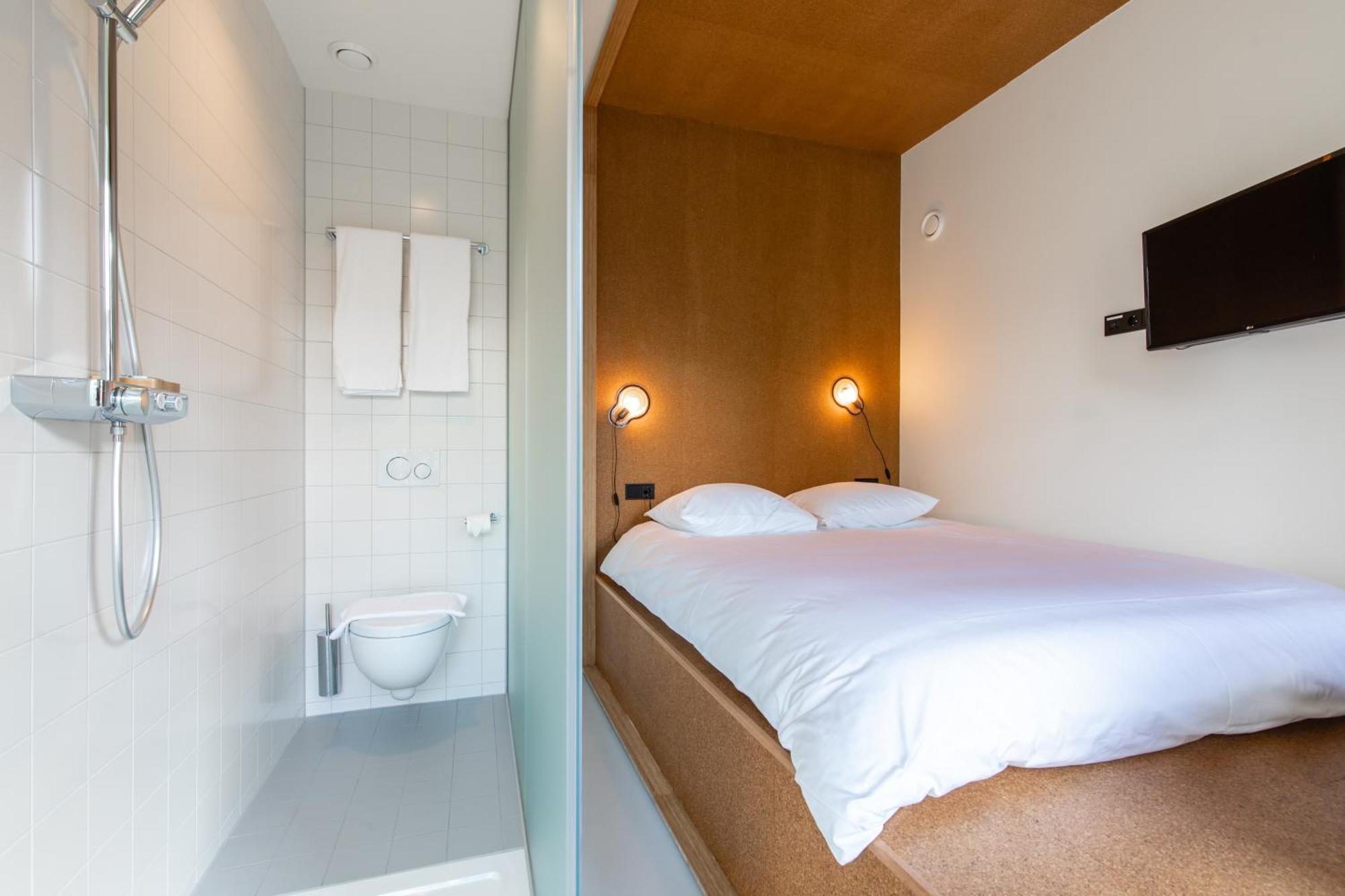 The Bellhop Hotel Rotterdam Eksteriør billede